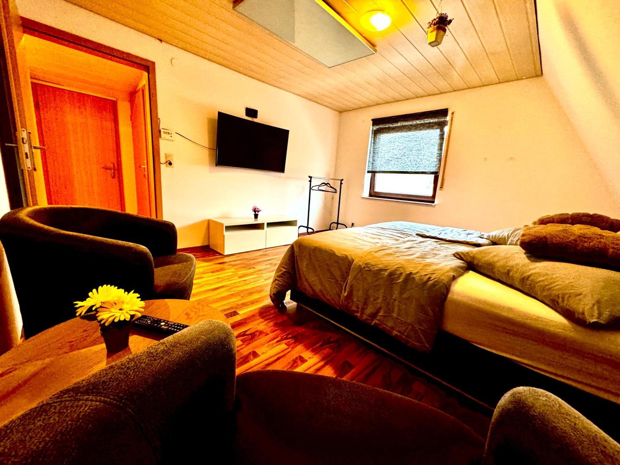Dreamhouse Apartments Кюнцельзау Номер фото